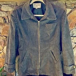 Kaki Green Corduroy Jacket Size 14; Fully Lined, Mid Thigh Length; Classic Style